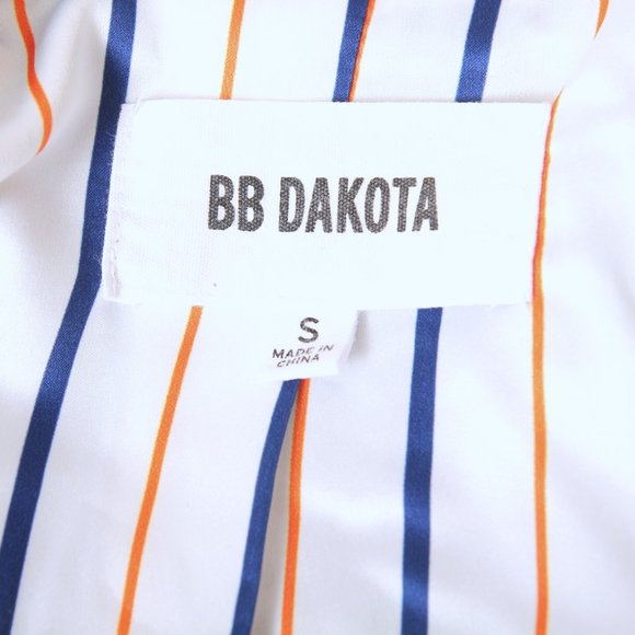 BB Dakota Plaid Cropped Blue Blazer - Picture 9 of 9